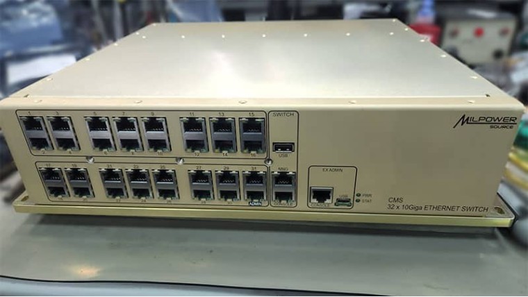 32 Port Switch