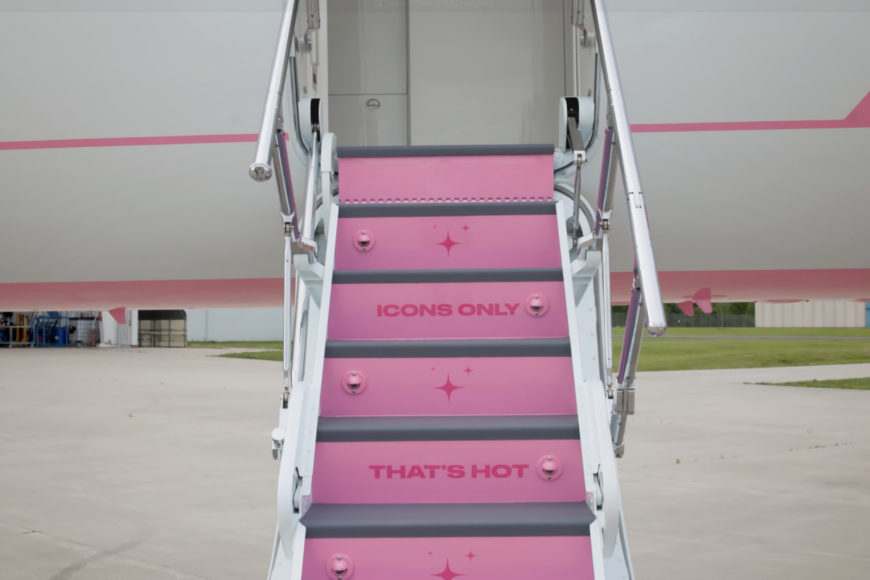 Paris Hilton plan exterior pink stairs